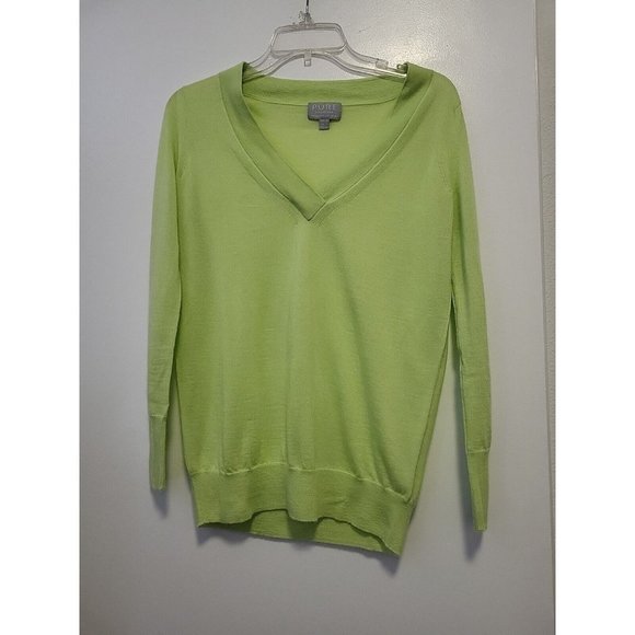 Pure Collection Superfine Cashmere Sweater Lightweight V Neck Lime Green Size 2 - Picture 1 of 7